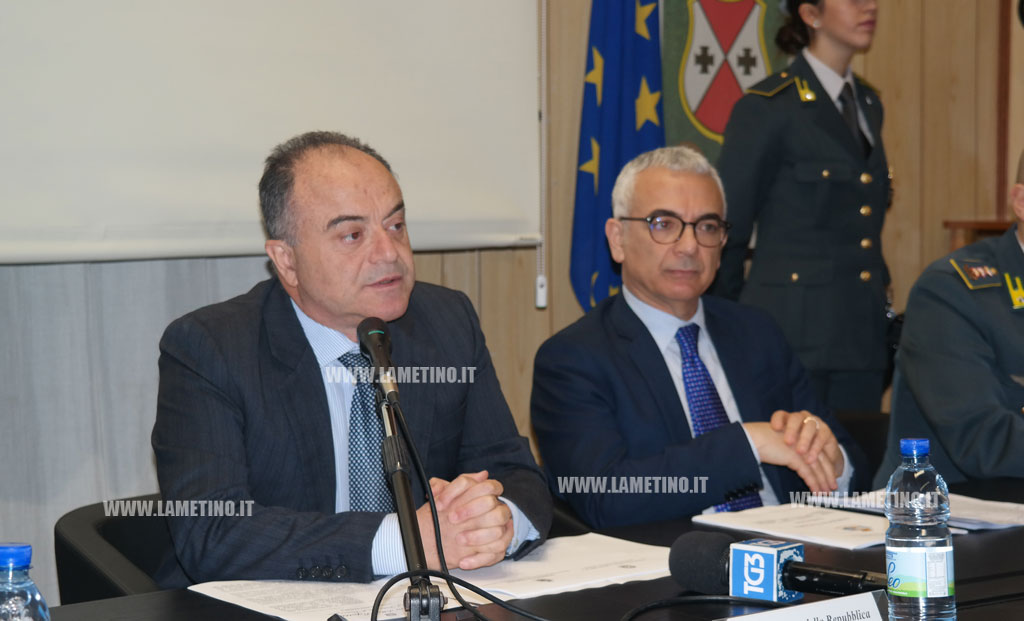 Inchiesta su elisoccorso, 4 arresti. Gratteri: "Abbiamo dimostrato come si trucca una gara" - VIDEO