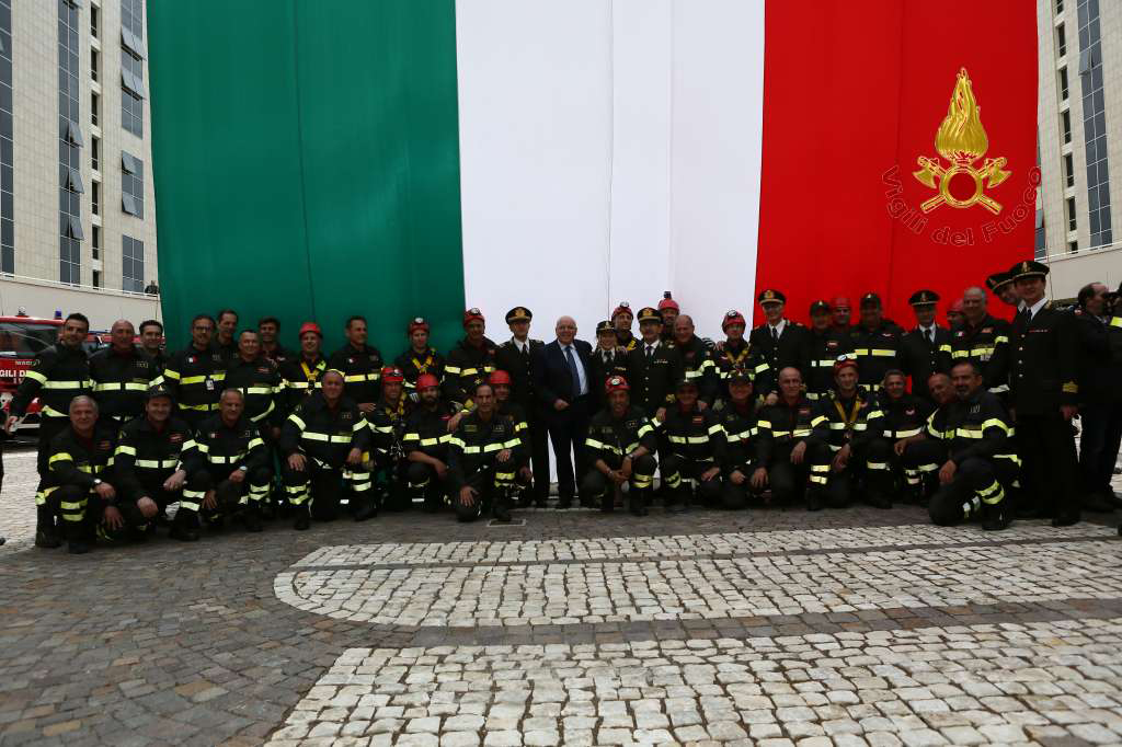 gruppo-vigili-2.jpg