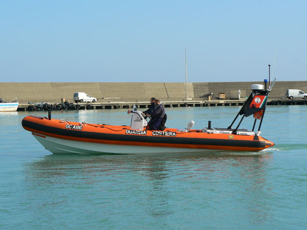 Calabria: Pesca, sequestrate 4 imbarcazioni e 20 chilogrammi novellame 