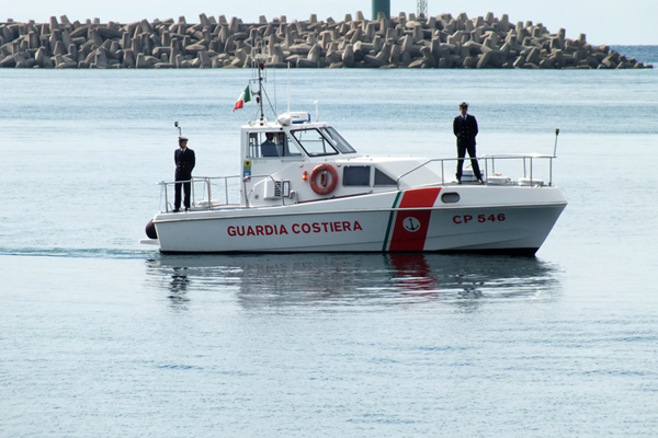 Guardia costiera Reggio soccorre passeggero in arresto cardiaco su nave crociera