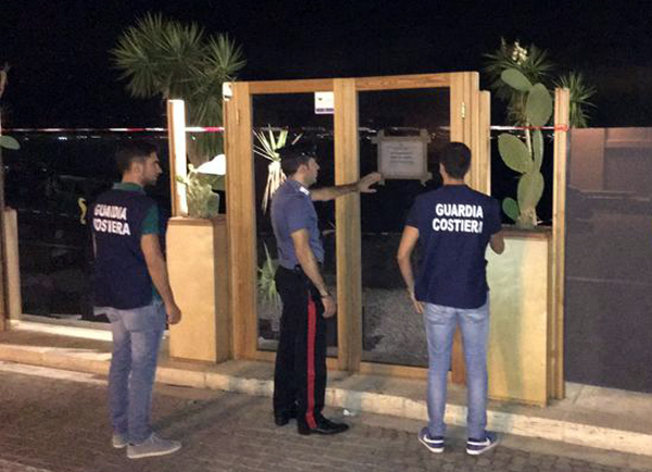 Sequestrata parte lido su lungomare Reggio Calabria occupata senza autorizzazioni