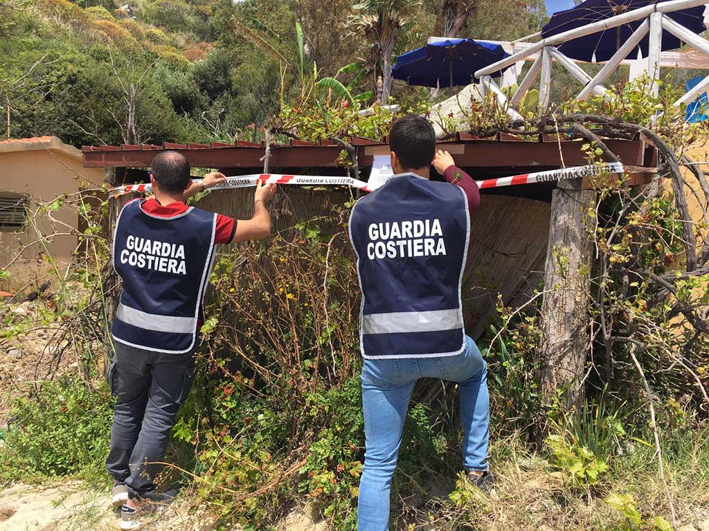 Operazione “Grotticelle”, sequestrate opere abusive nel vibonese: proprietari denunciati 