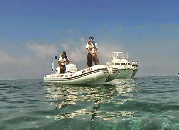 Trovato cadavere donna in mare a Crotone