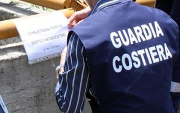 Guardia Costiera sequestra lido a Melito Porto Salvo