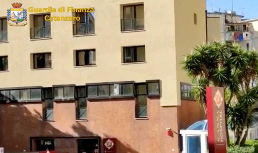 Operazione "Cuore matto" su falsi ricoveri al Sant'Anna di Catanzaro: indagato anche funzionario Asp