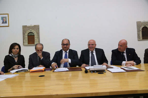 Regione firma protocollo per metanizzazione di 9 comuni del vibonese