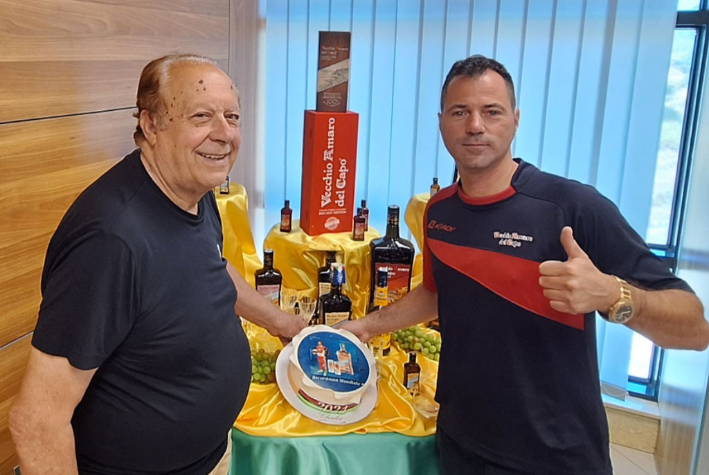 Il pilota lametino Gullo festeggia a Limbadi ultimo titolo mondiale