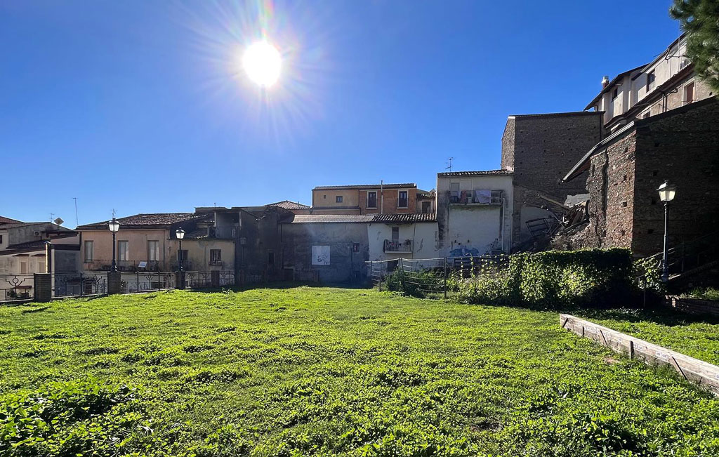 Lamezia, "Trekking Urbano tra passato e futuro" il 25 maggio con l'associazione Icica