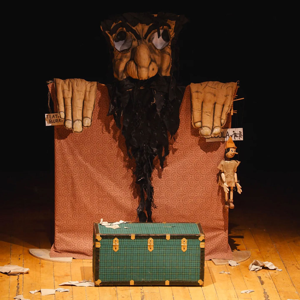 il-Teatro-dei-burattini_acc06.jpg