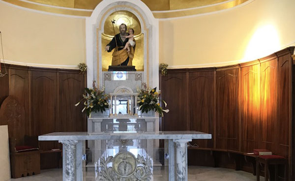 Lamezia, consacrazione nuovo altare della chiesa di "San Giuseppe" a Fronti