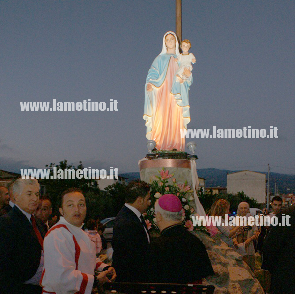 inaugurazione-rotatoria-madonna-capizzaglie.jpg