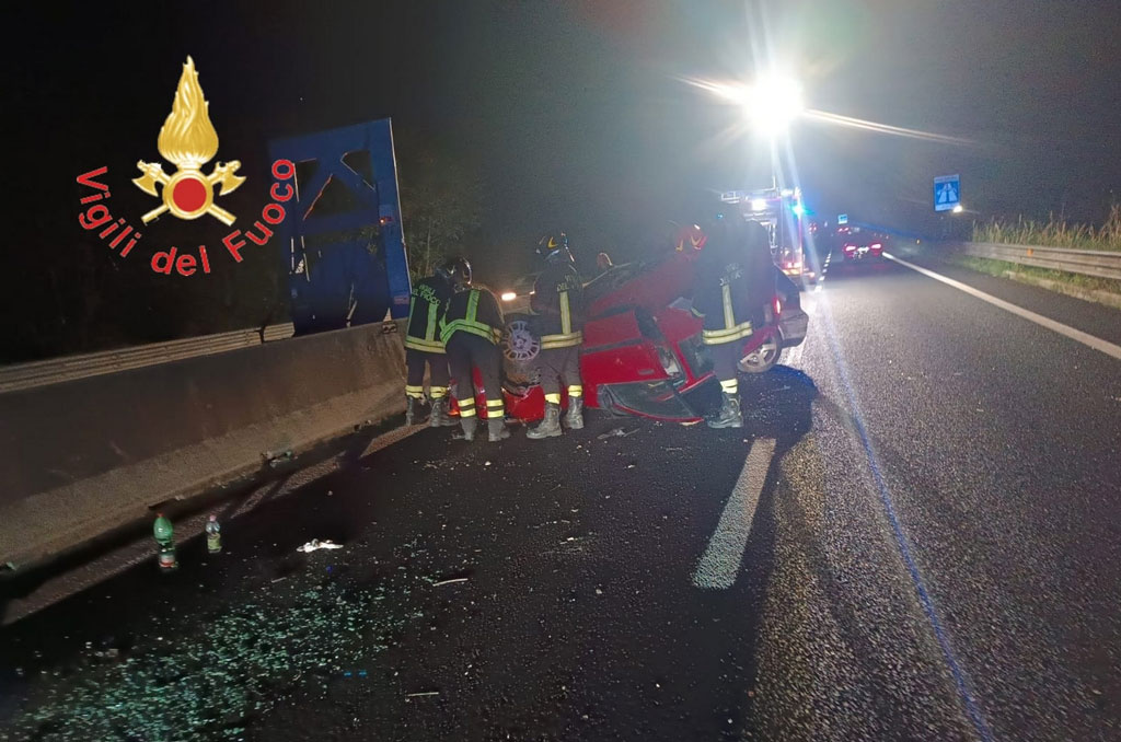 Incidente sulla statale 280 a Settingiano: quattro feriti, anche 2 bambini