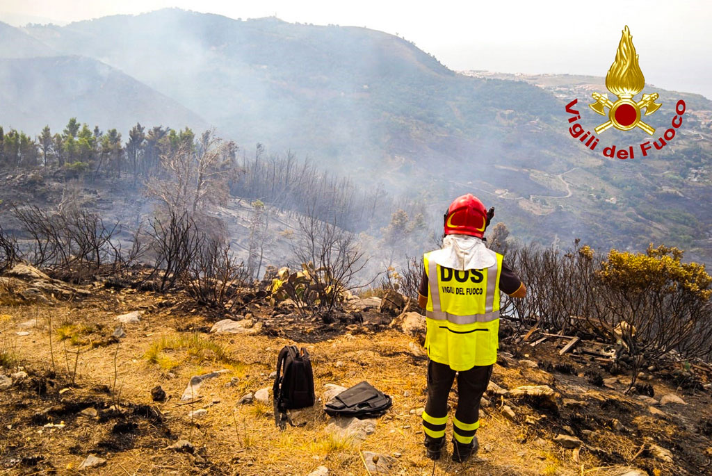 incendi-scalea-san-nicola-arcella-1792020.jpg