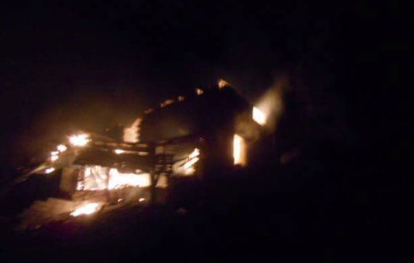 Incendio in fienile cooperativa agricola a Nocera Terinese, la solidarietà di Coldiretti