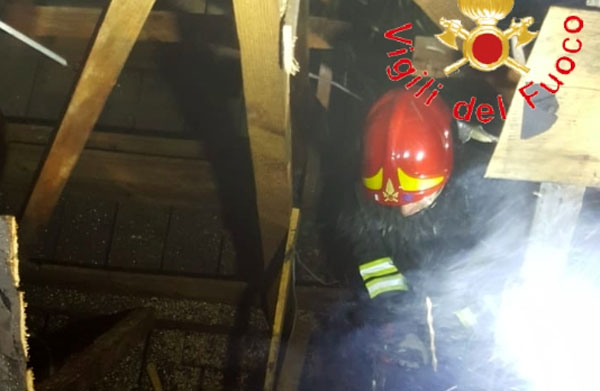 incendio-292-taverna.jpg