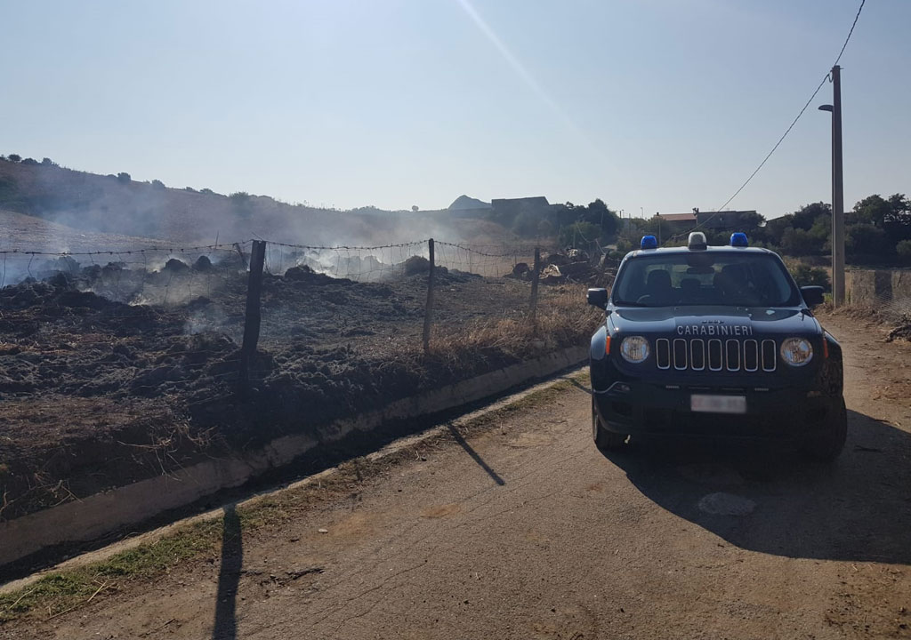 Incendia fondo agricolo, arrestato 50enne a Reggio Calabria
