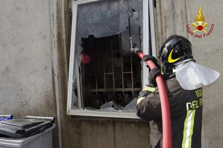 Fuga di gas provoca incendio in abitazione a Serra San Bruno