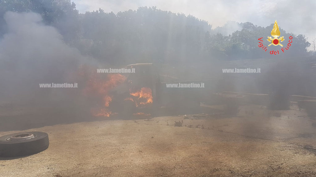 incendio-girifalco_1.jpg