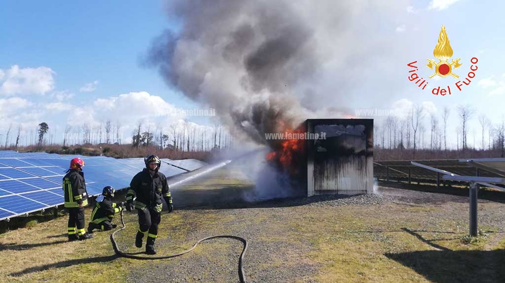 In fiamme cabina elettrica a Girifalco, in corso accertamenti 
