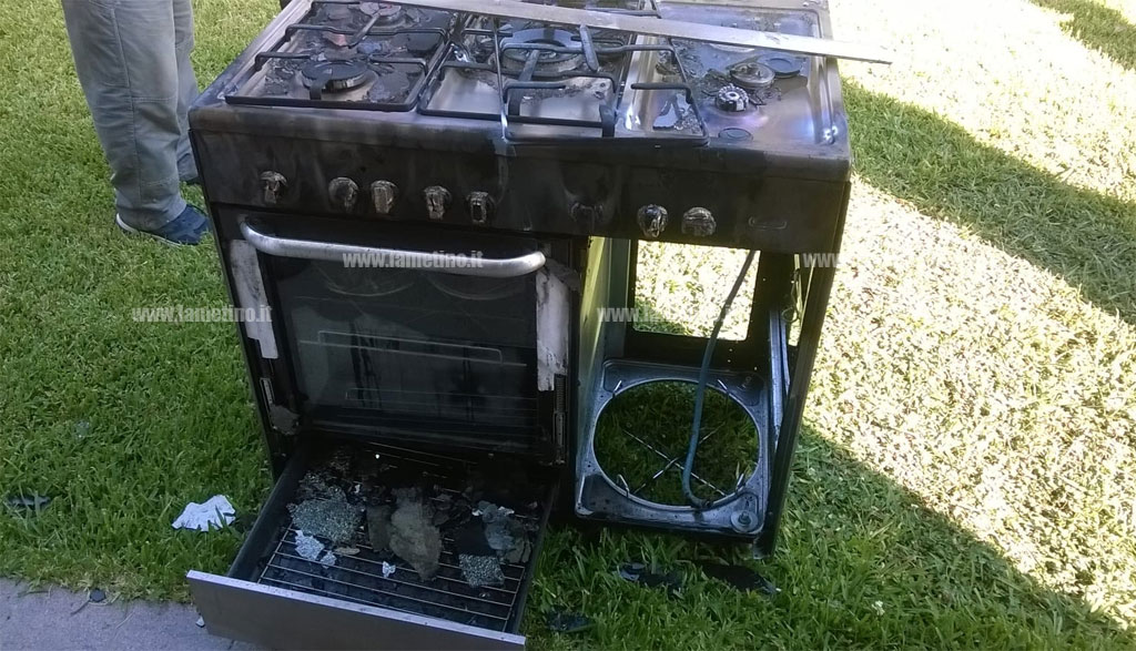 In fiamme cucina in abitazione estiva a Nocera Terinese, in salvo famiglia 