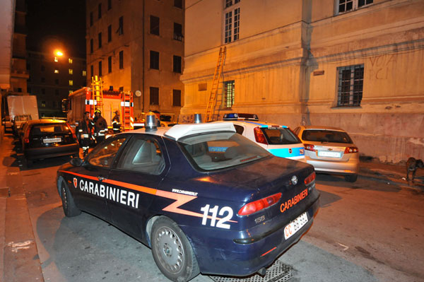 Calabria: incendiato portone Municipio di Portigliola