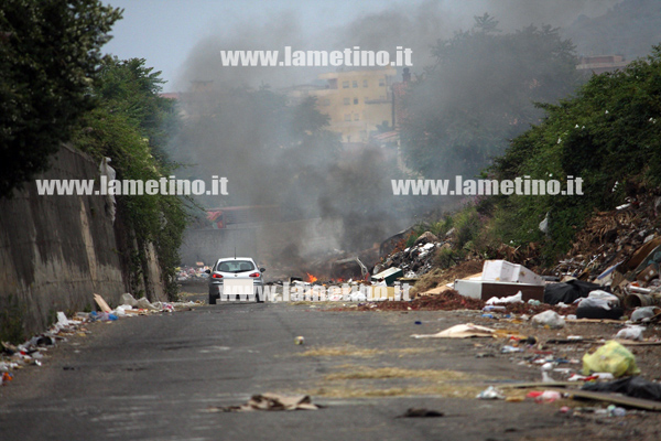 incendio-scordovillo-17-giugno-2014.jpg