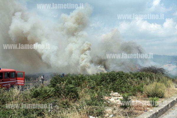 incendio-scordovillo-luglio-2012-bis
