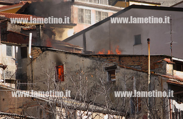 incendio4_291213.jpg