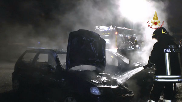 Calabria: Due auto in fiamme a Montalto Uffugo