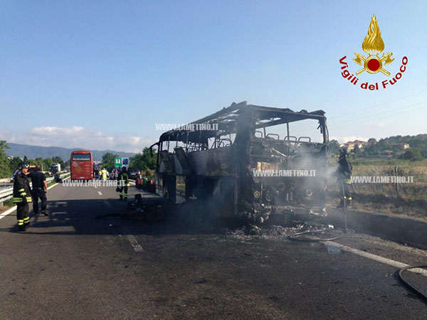 incendio_pullman_canadesi2.jpg