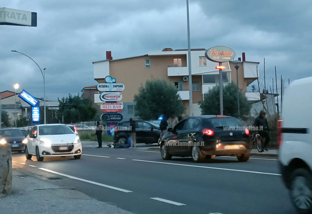 Lamezia, scontro fra auto e monopattino in via Marconi: un ferito