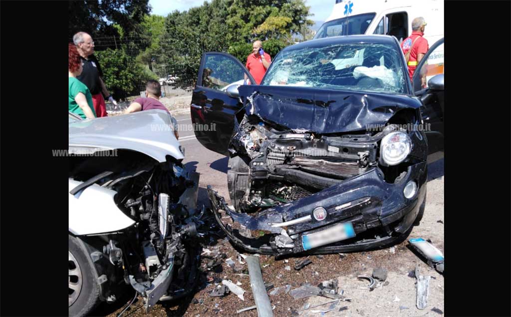 Lamezia, incidente tra due auto in località Bellafemmina: feriti 