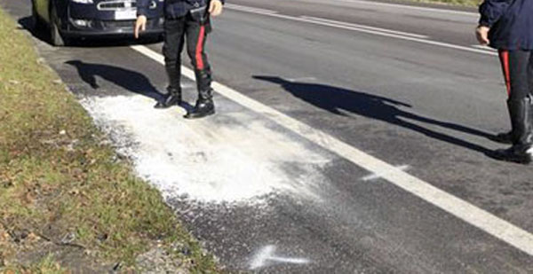 Bambino di sette anni muore travolto da auto a San Pietro a Maida