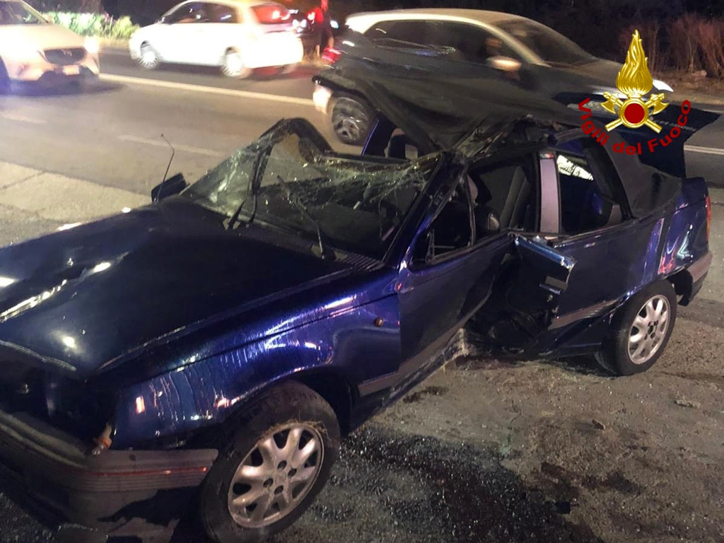 Incidente stradale a Catanzaro Lido: ferite 4 ragazze