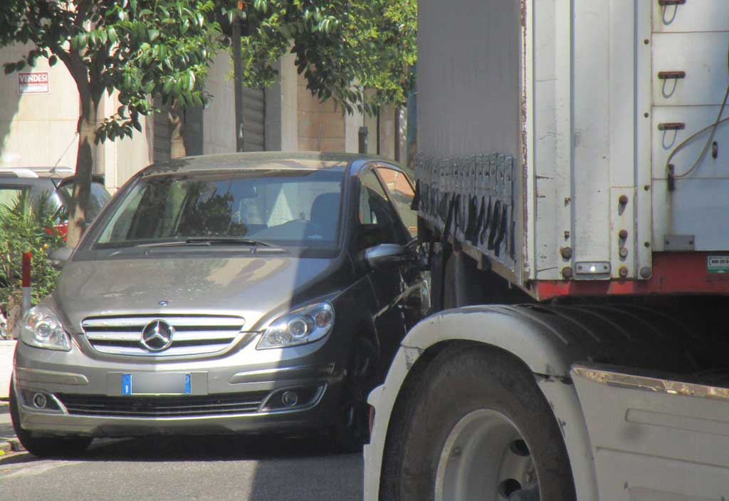 incidente-lamezia-25-7-22-_b9e4c.jpg