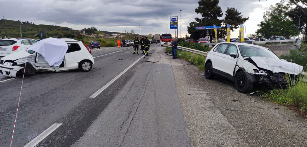 incidente-mortale-Montebello-Jonico-2832509.21.11_24623.jpg