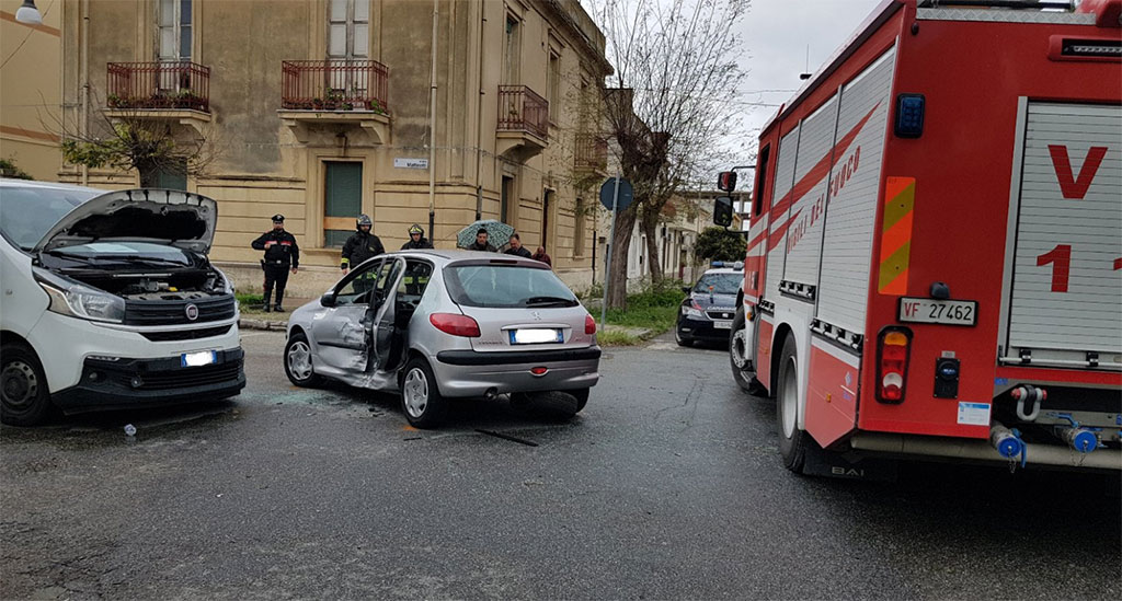 incidente-nel-reggino-2-10122018.jpg