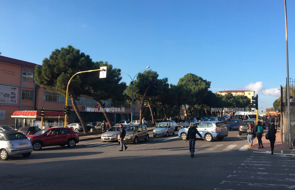incidente-scuole-incroci-semafori1311.jpg