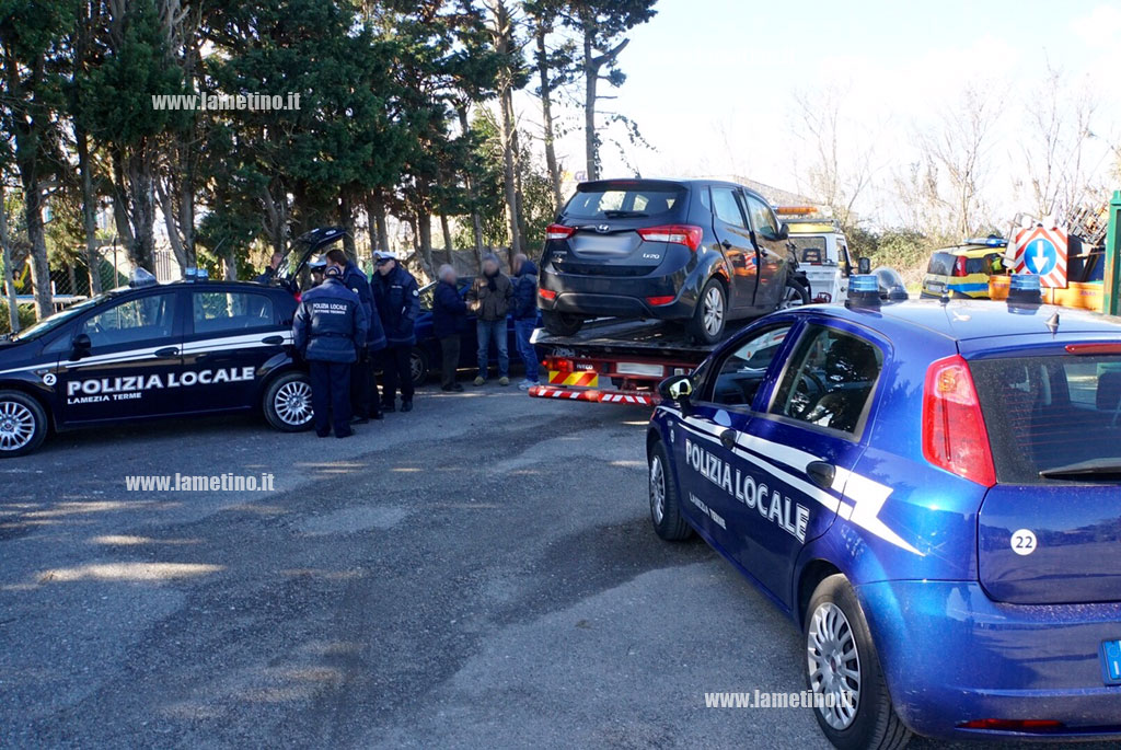 Lamezia: incidente su statale 18 area industriale, due feriti