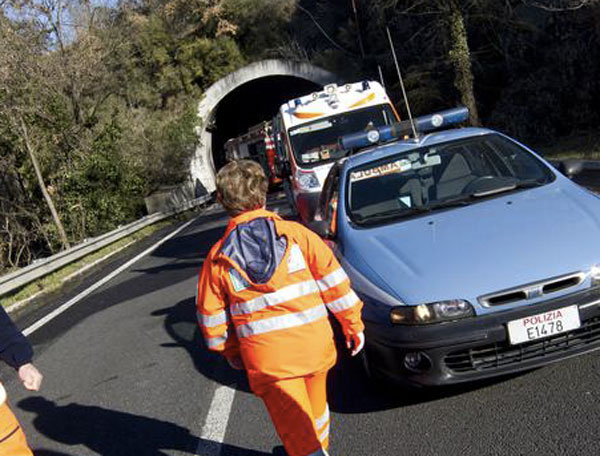 incidente-stradale-anas-polizia-stradale.jpg