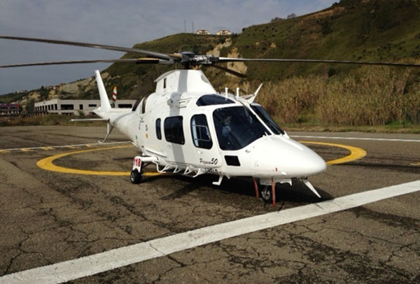 Incidente lavoro a Fiumefreddo Bruzio, gru tocca fili alta tensione e muore operaio