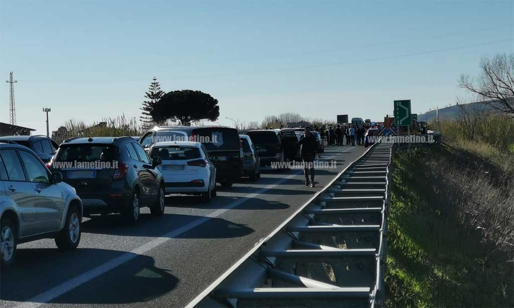 incidente-sull'A2-.jpg