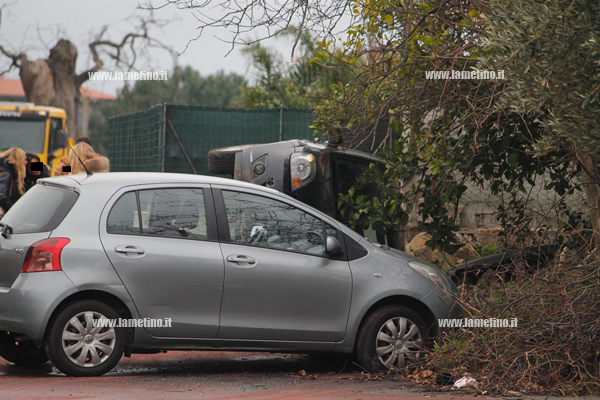 Lamezia: Ennesimo incidente nei pressi della rotatoria tra via Bizantini e via Madre Teresa