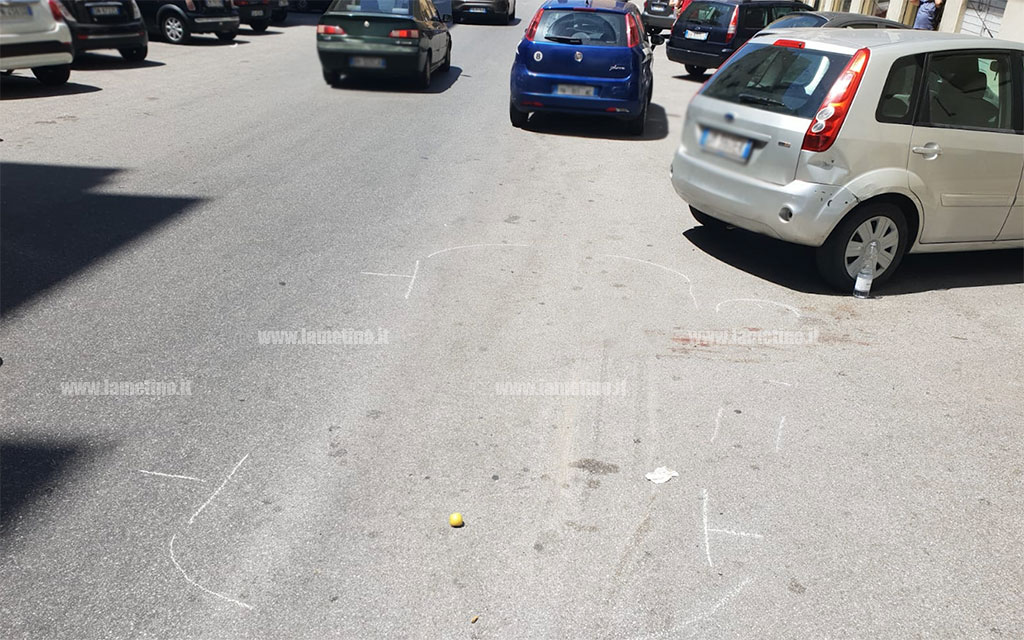 Lamezia, auto investe pedone in via Dei Mille: 25enne in prognosi riservata