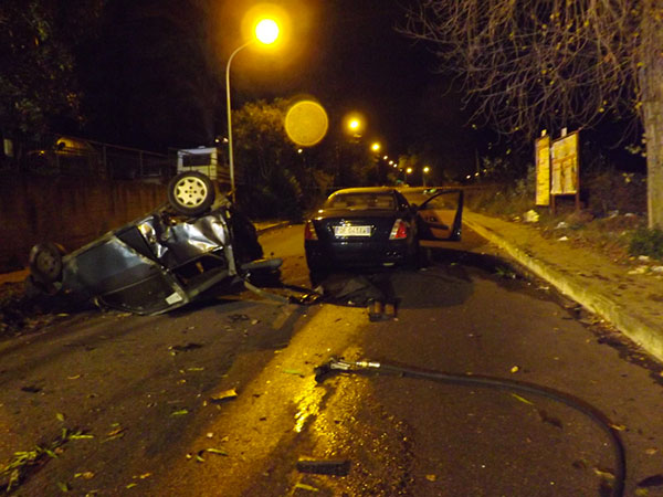 Calabria: causò incidente in stato ebbrezza, arresti domiciliari