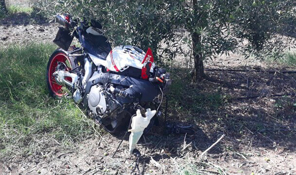 Scontro tra auto e moto a Cassano allo Ionio, centauro perde la vita