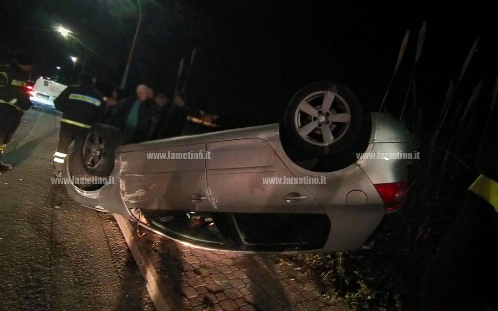 Lamezia, scontro tra furgone e auto in via della Vittoria: un ferito