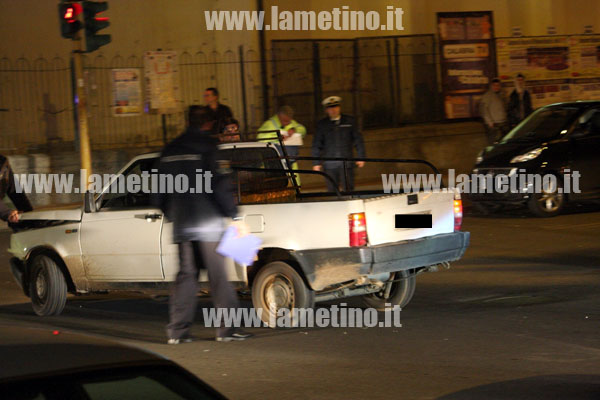 incidente_sera_incrocio_via_colombo_via_moro_lamezia_2.jpg