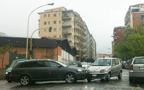 Lamezia, giornata piovosa e all'insegna d'incidenti stradali