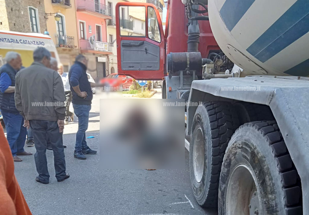 Lamezia, uomo investito da mezzo pesante vicino piazza Fiorentino: interviene elisoccorso